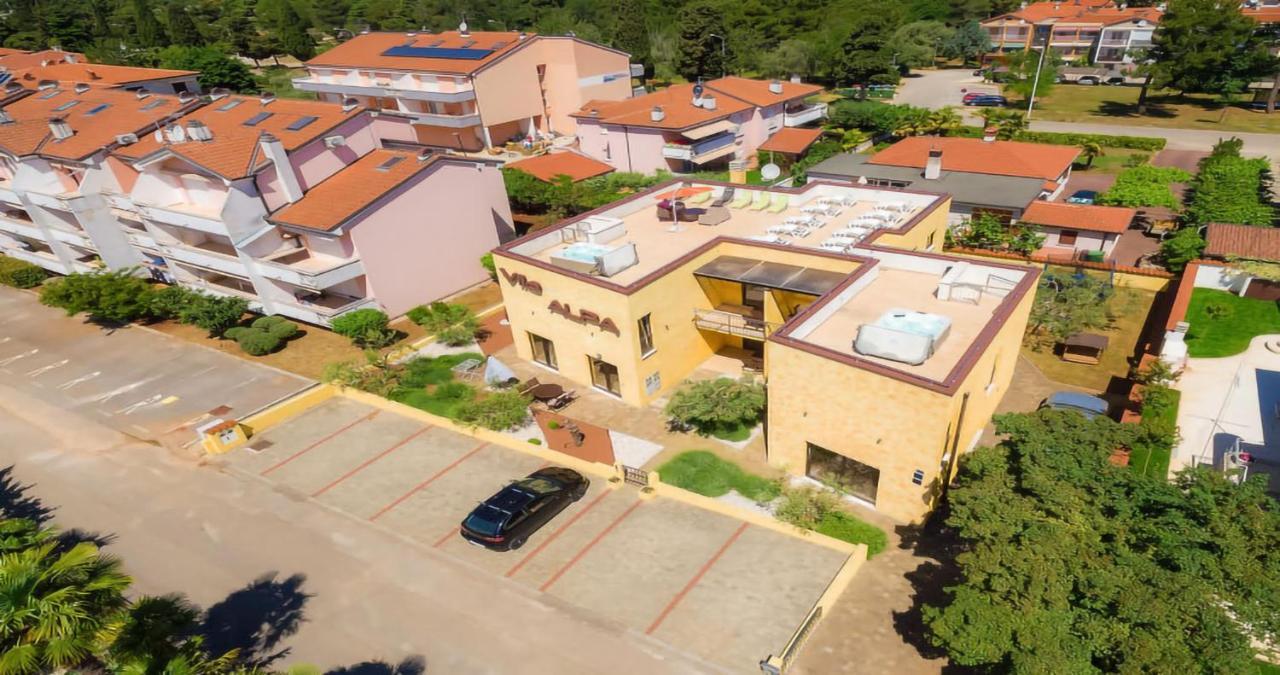 Villa Alpa Umago Exterior foto
